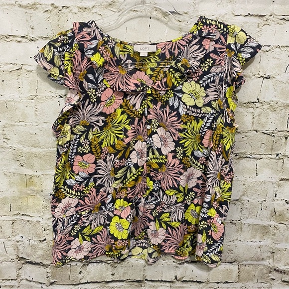 LOFT Tops - Loft Gray Pink Floral Flutter Sleeve Button Up Peplum Top Blouse